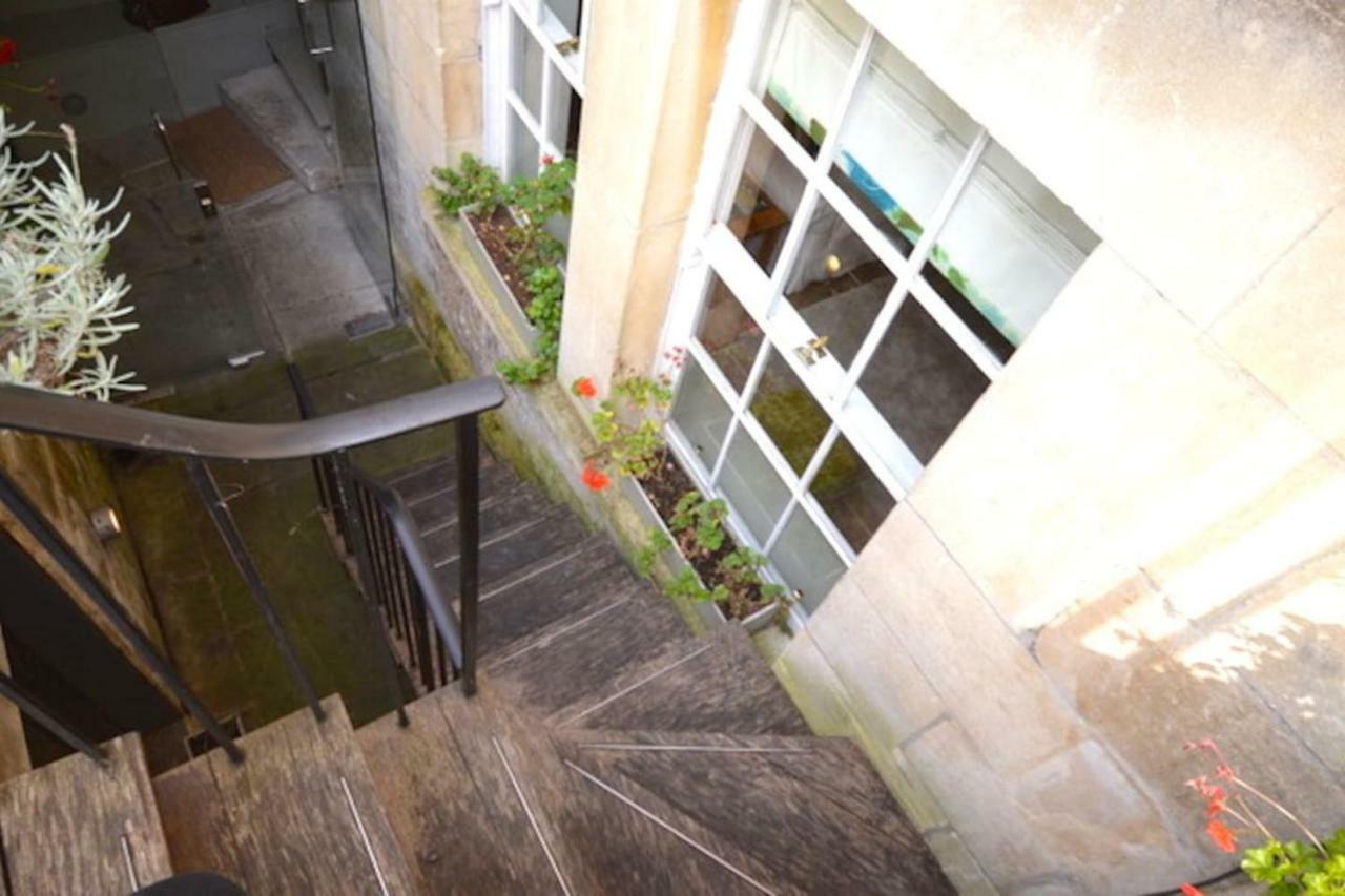 Lauras Townhouse Apartments Garrard'S Retreat バース エクステリア 写真