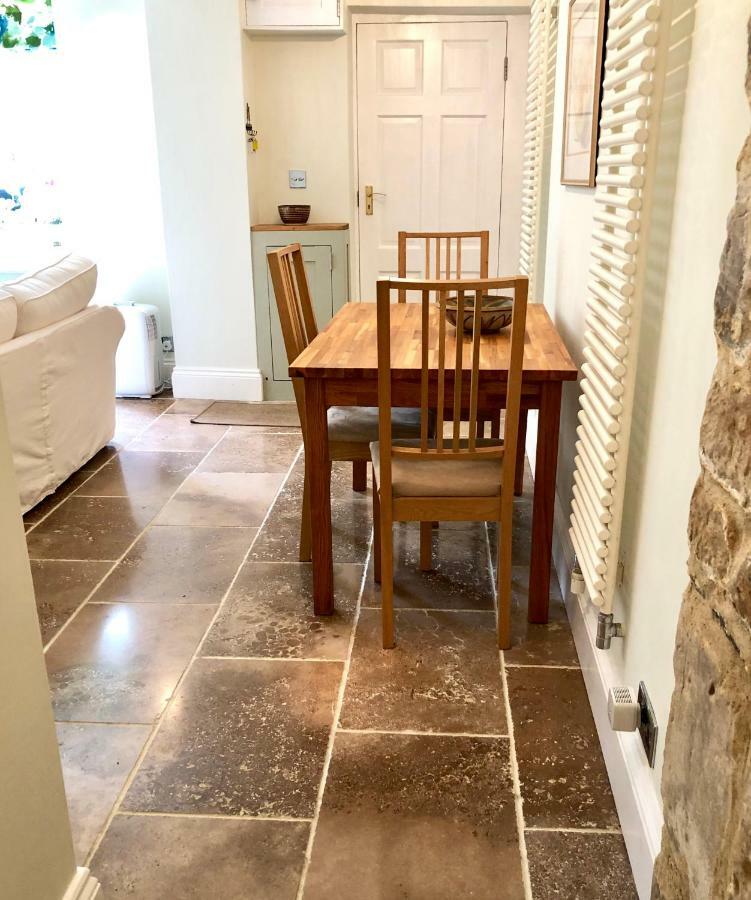 Lauras Townhouse Apartments Garrard'S Retreat バース エクステリア 写真